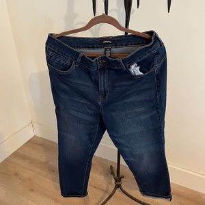 stretch jeans